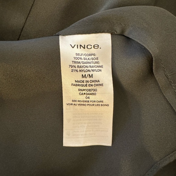 Vince Silk Top Olive Green - Picture 5 of 5